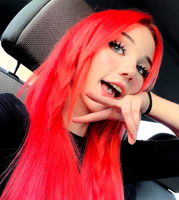 danielle.mercedie instagram image archive image
