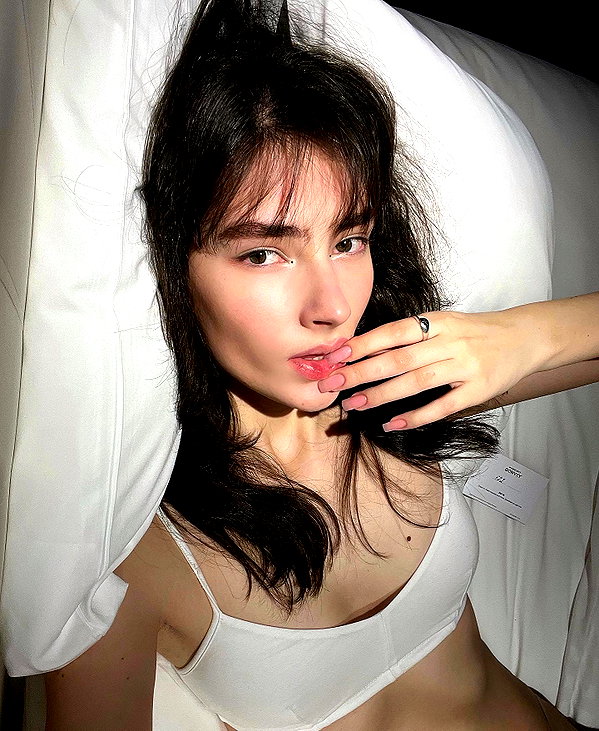 ptpchik instagram image archive image