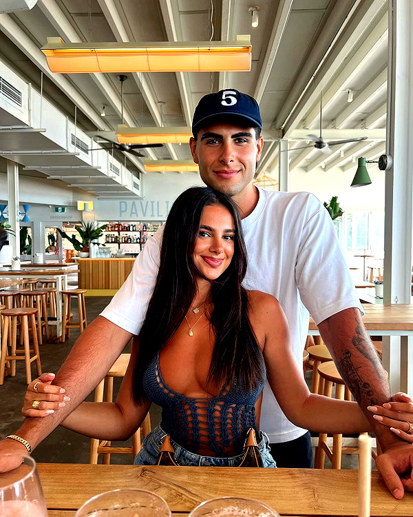 godbless_jess instagram image archive image