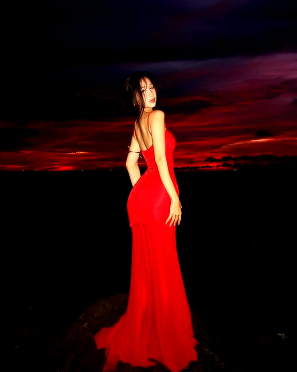 lyhythuedoxinh instagram image archive image