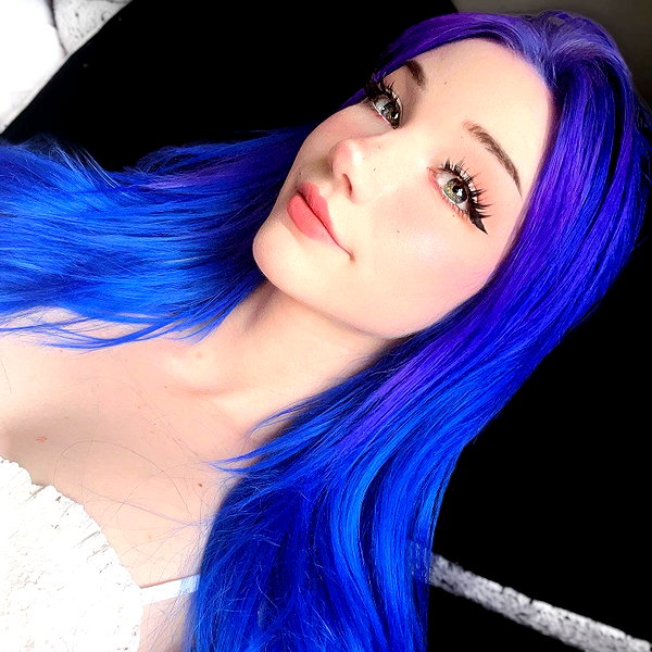 danielle.mercedie instagram image archive image
