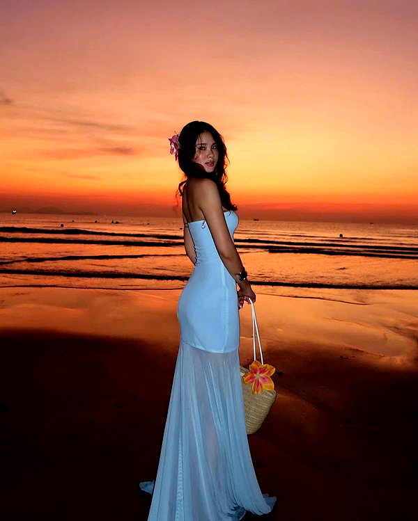 lyhythuedoxinh instagram image archive image
