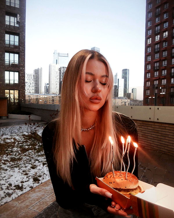 ariseviss instagram image archive image
