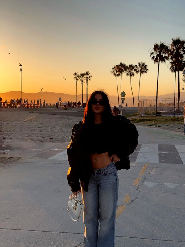 zoeliss instagram image archive image