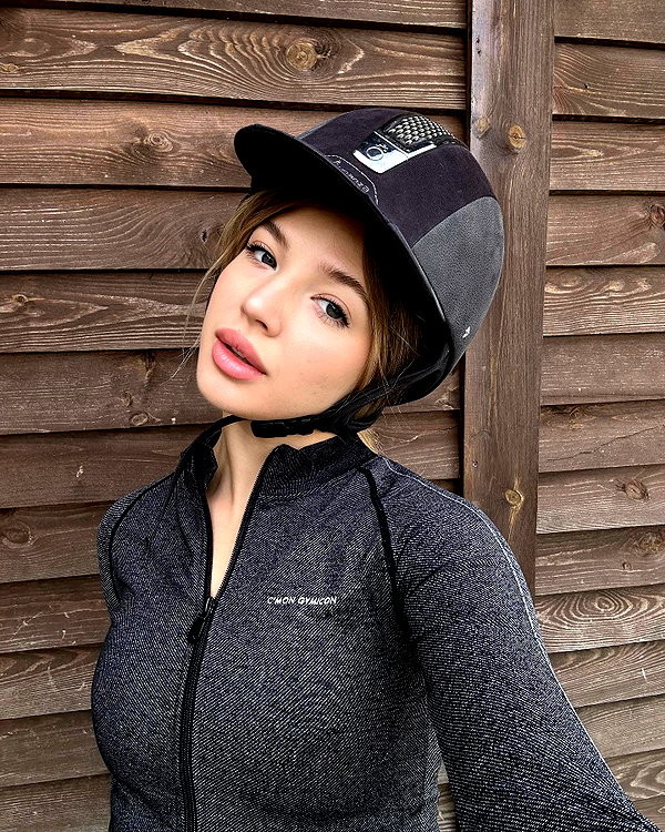 pokrov90 instagram image archive image