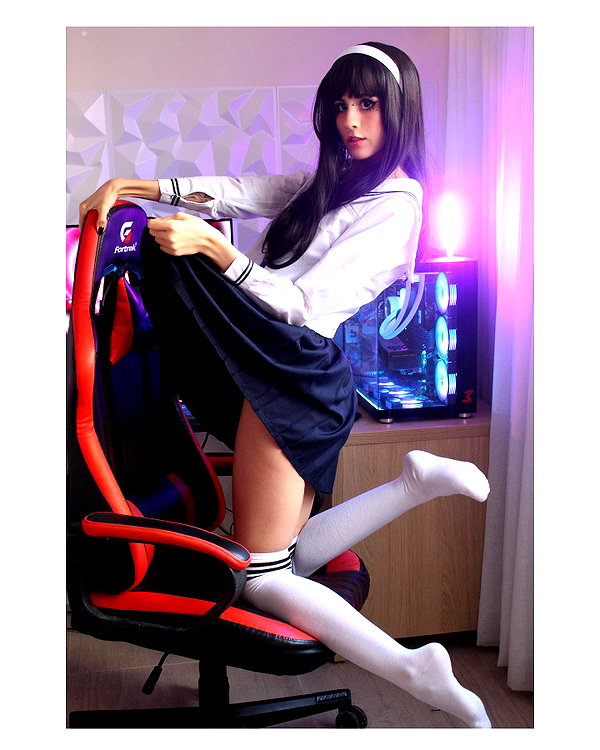 jadelaverne instagram image archive image