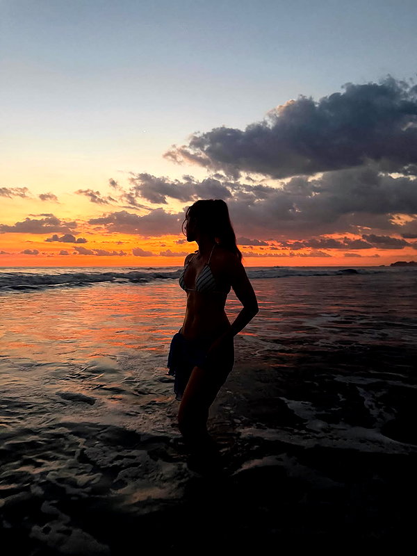 carolinezalog instagram image archive image