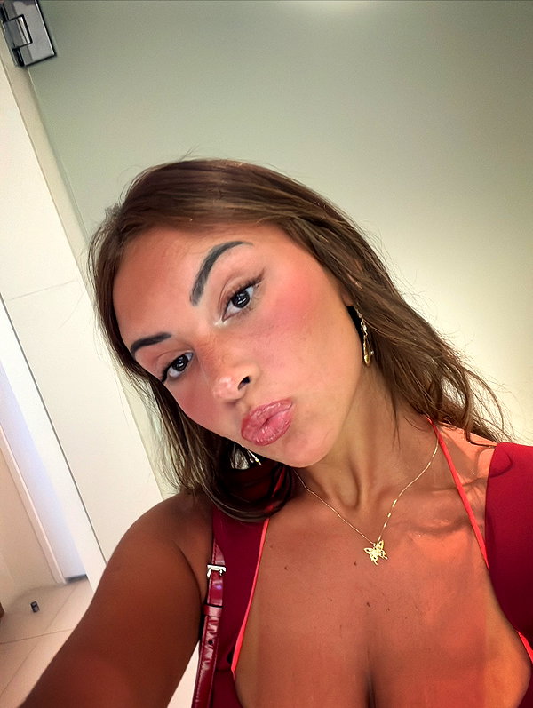 gabimfmoura instagram image archive image