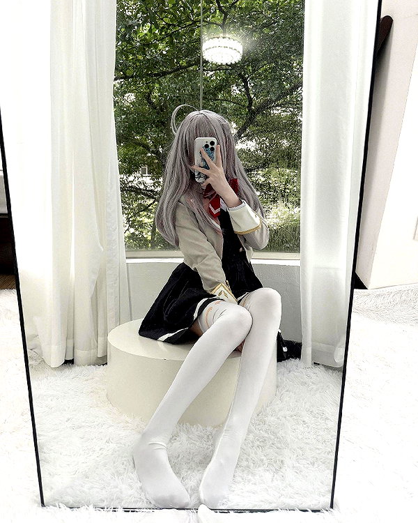 gallery_cosplayer instagram image archive image