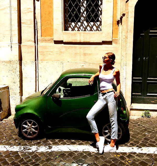 gigihadid instagram image archive image