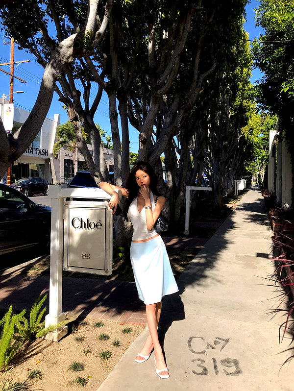 daxbin instagram image archive image