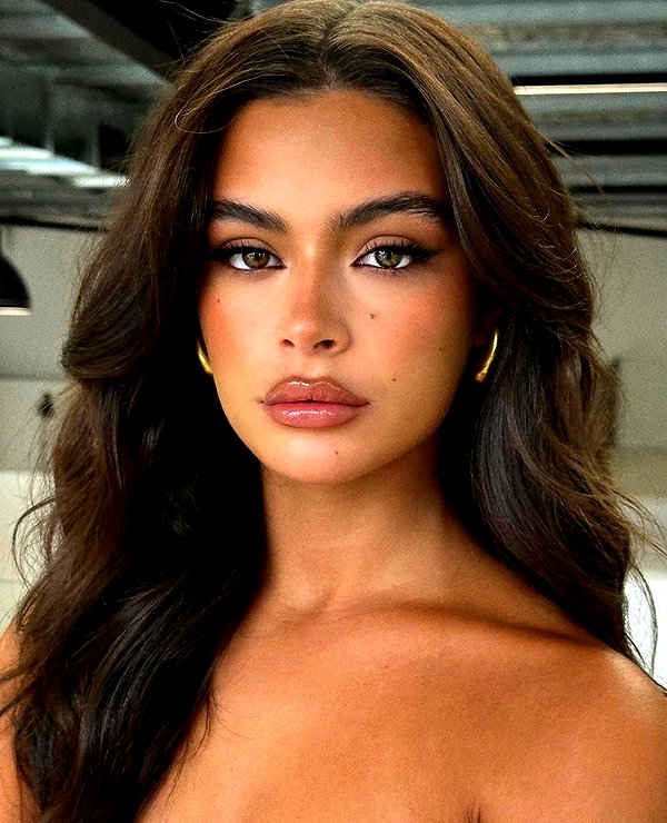 oliviaphillipps instagram image archive image