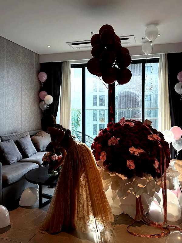 lyhythuedoxinh instagram image archive image