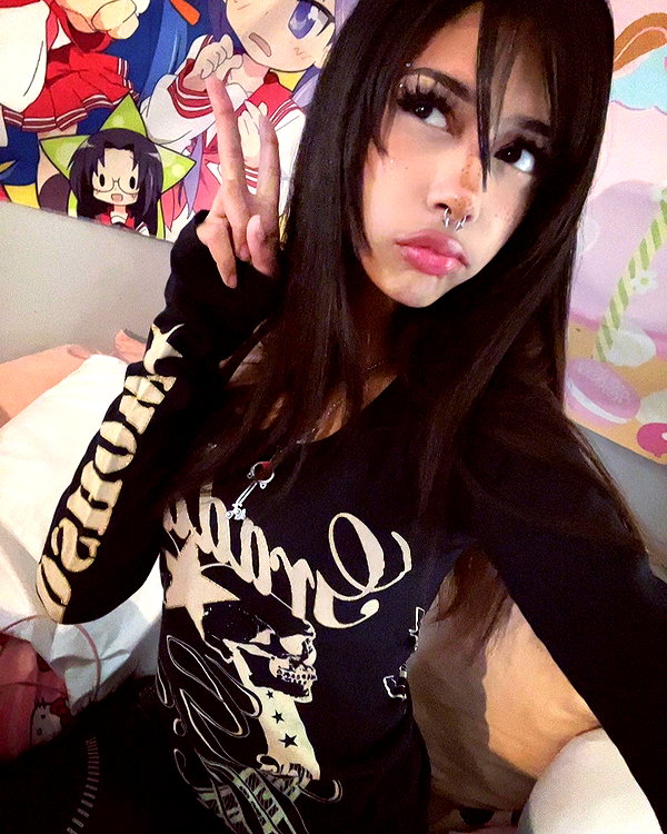 twodollie instagram image archive image