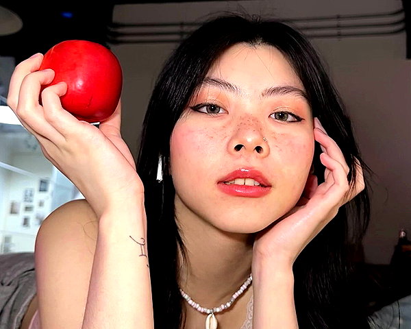 the.q.felicia instagram image archive image