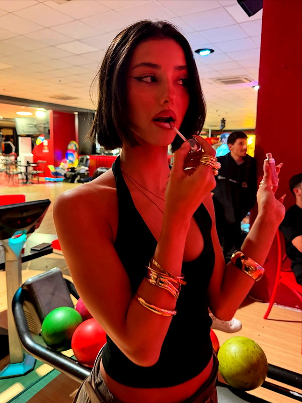 efrat_elmalich instagram image archive image