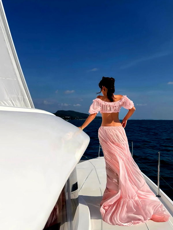 lyhythuedoxinh instagram image archive image