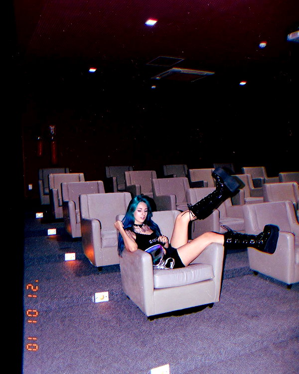 jadelaverne instagram image archive image