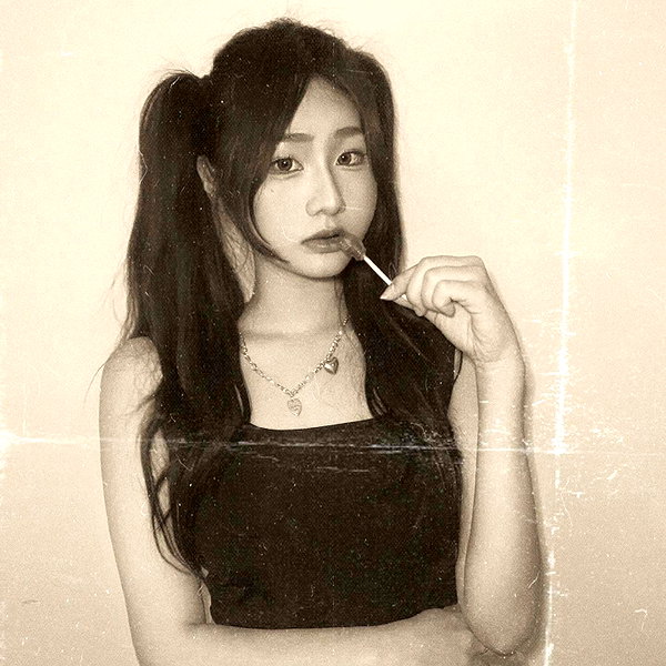 lai_931201 instagram image archive image