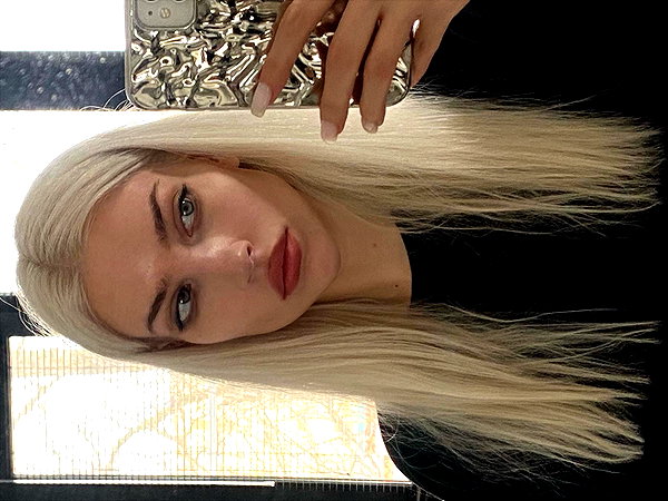 anya4everr instagram image archive image