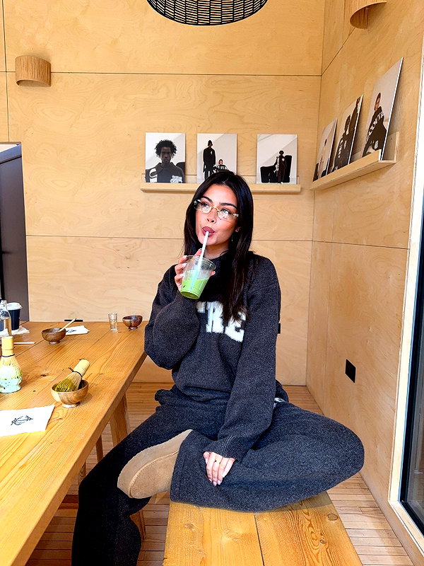 oliviaphillipps instagram image archive image