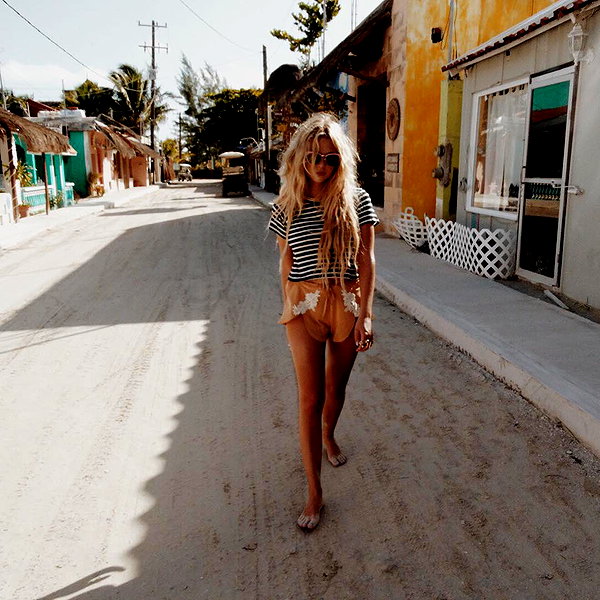 ashleybenson instagram image archive image