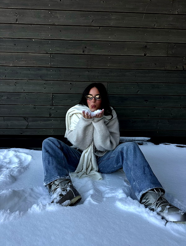zoeliss instagram image archive image