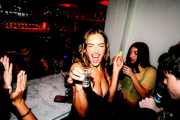 staskaranikolaou instagram image archive image