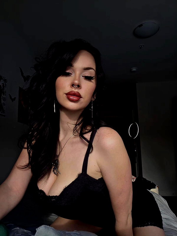 rixiadigivolved instagram image archive image