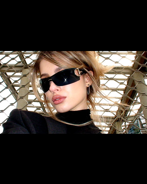 kkwwwv instagram image archive image