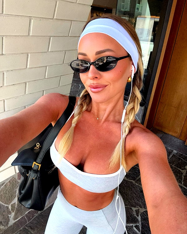 allieauton instagram image archive image
