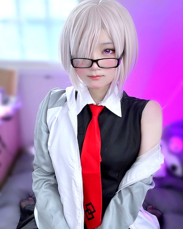 purinn_cos instagram image archive image