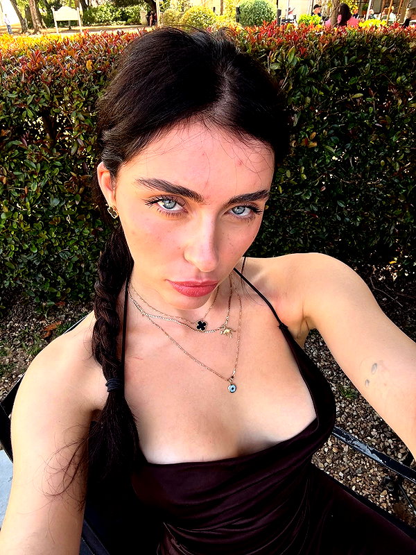 laurenhamden instagram image archive image