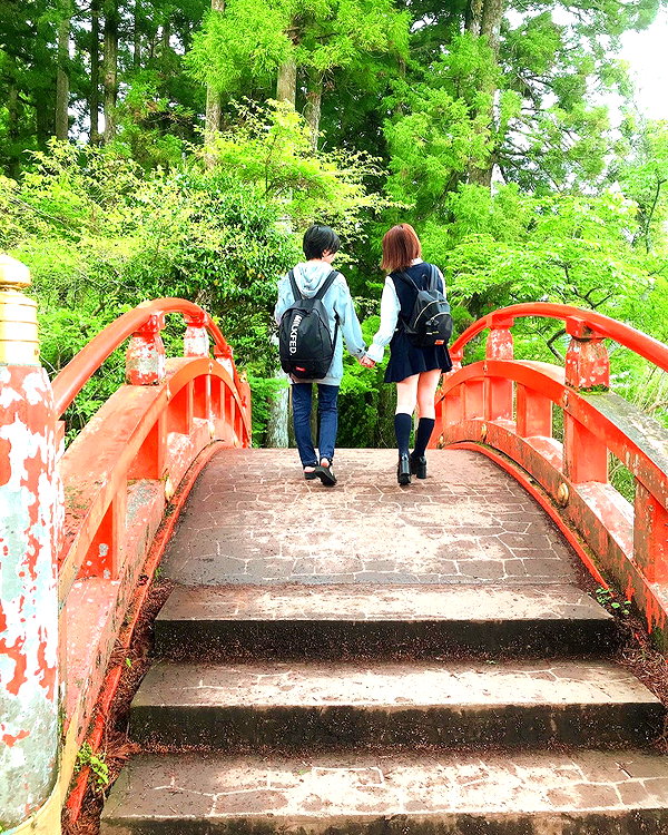 enakorin instagram image archive image