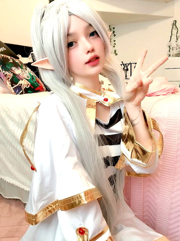yumi.waifux instagram image archive image