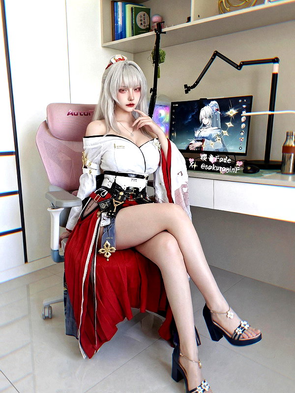 gallery_cosplayer archive image
