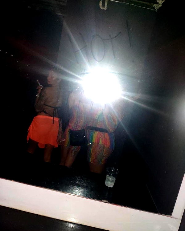 puppyknucklesxx instagram image archive image