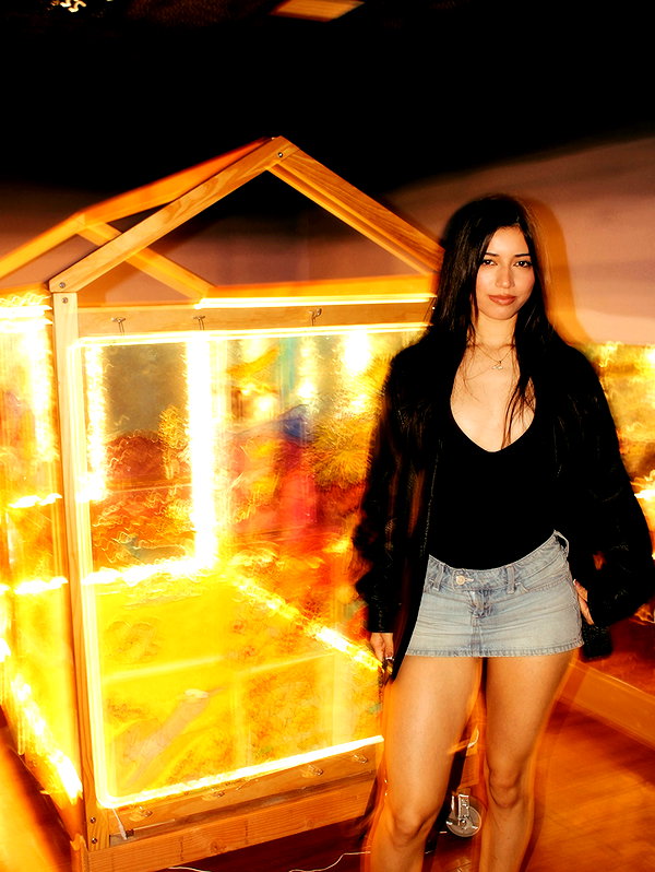 naomimdiaz instagram image archive image