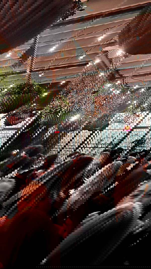 leonanaomii image ~ Altpins