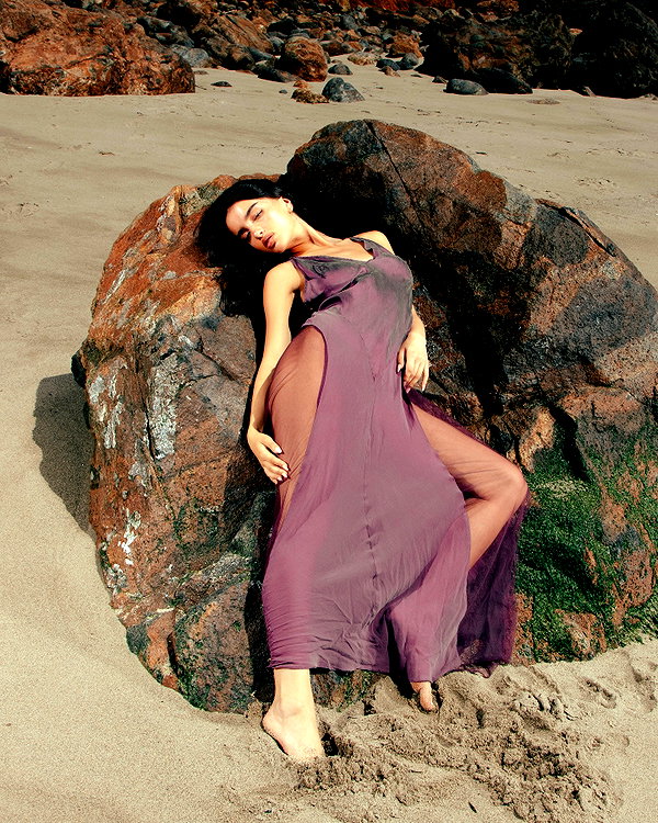 ellachristo instagram image archive image