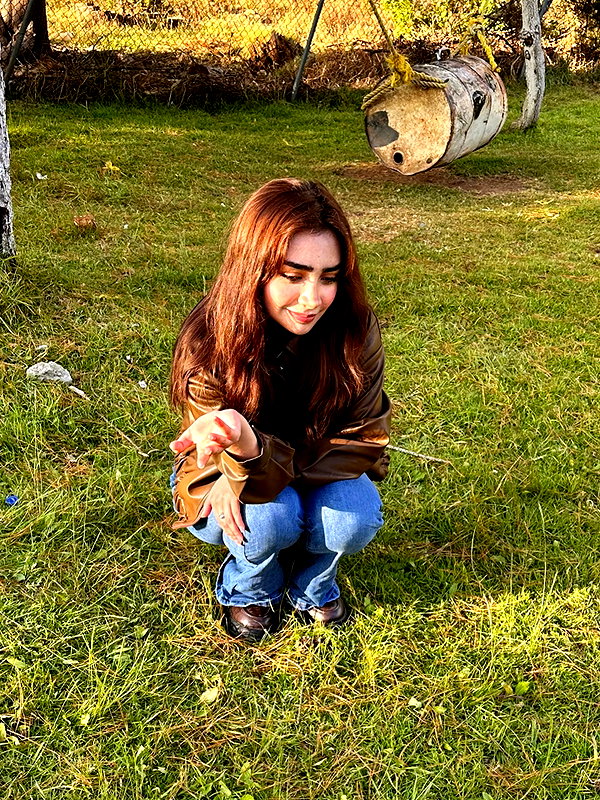 helikoous instagram image archive image