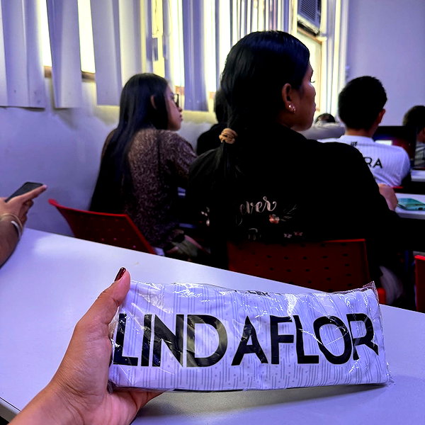 mishell.lindaflor instagram image archive image