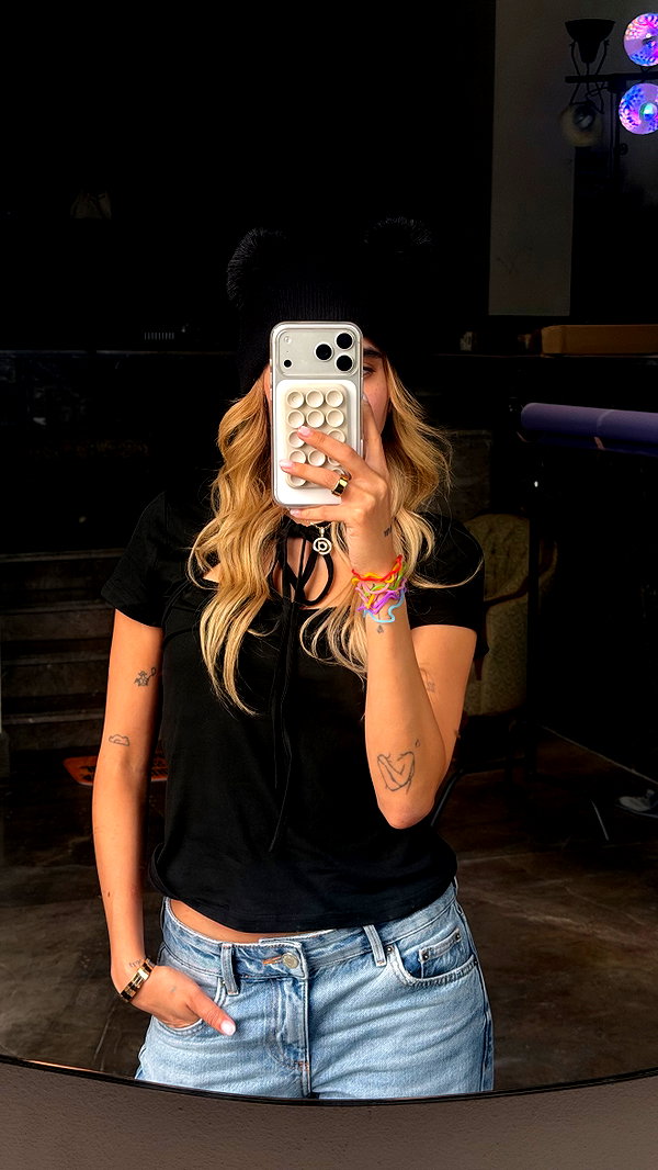 Archived image from @domelipa on Instagram