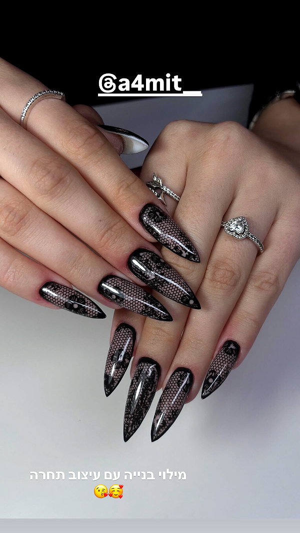 nails.by.natashi instagram image archive image