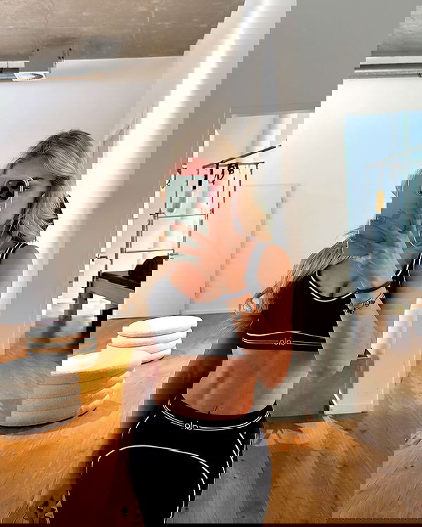 alexis.blond alexis.blond archive image