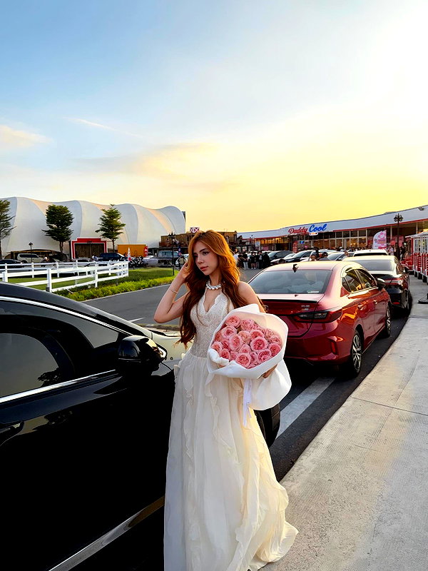 lyhythuedoxinh instagram image archive image