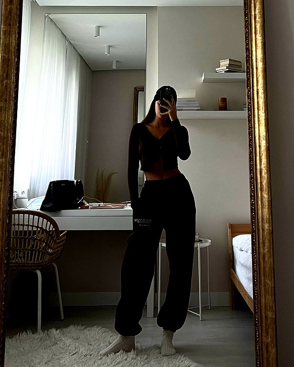 veroni22ka instagram image archive image