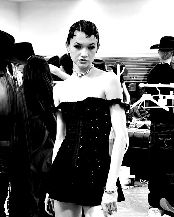 fair_mua instagram image archive image
