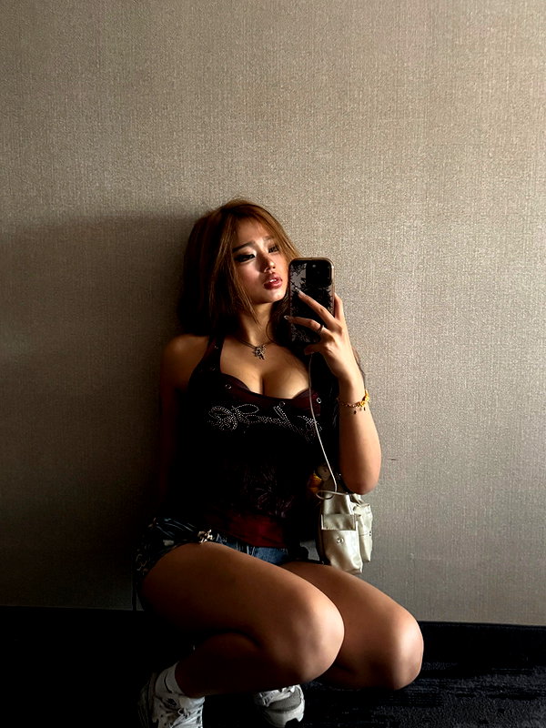 cellow111 instagram image archive image