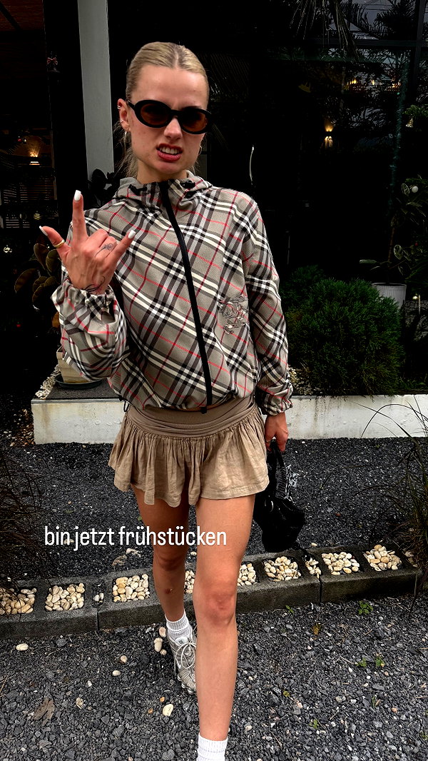 bymonamarie instagram image archive image